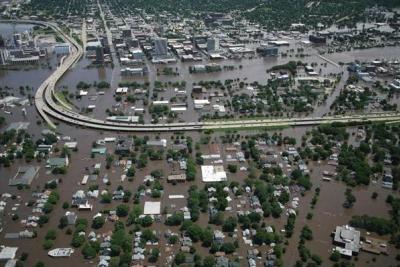 Flooding in downtown Cedar Rapids, Iowa, 13 June 2008